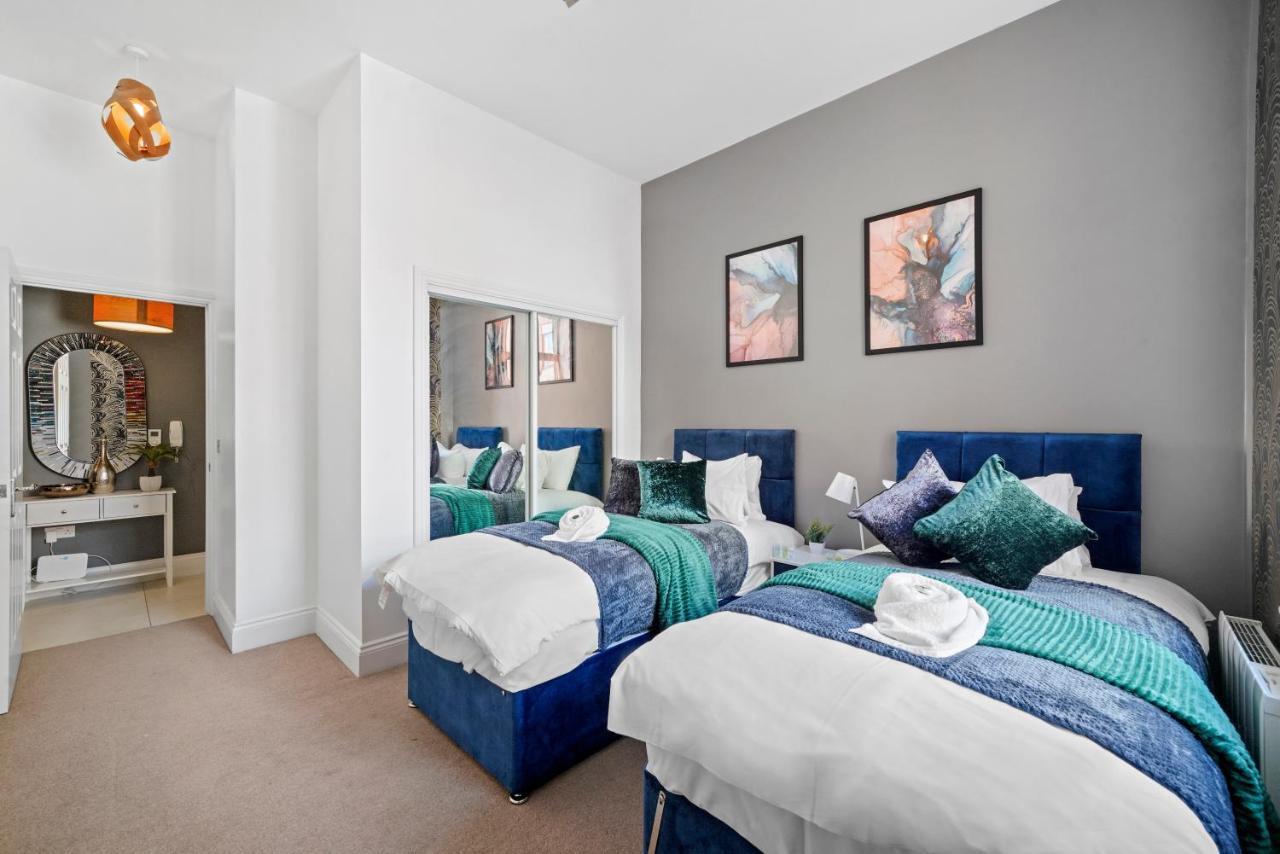 Stunning Abode - Sleeps 10 - Parking * Bristol