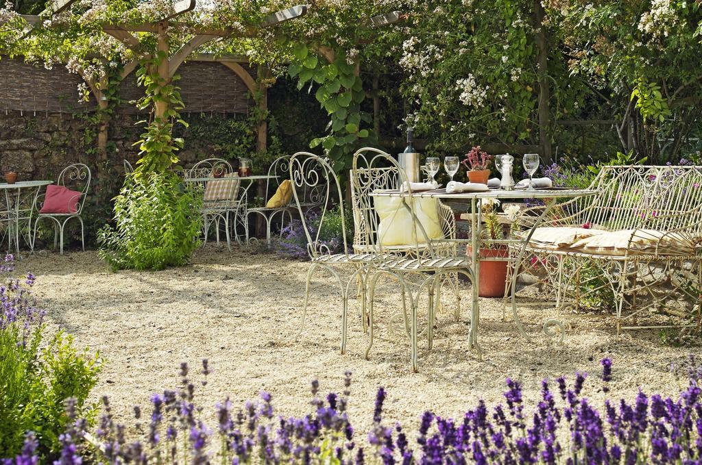 Lord Poulett Arms Inn 3*