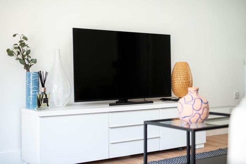 Lovely 2 Bedroom In Central