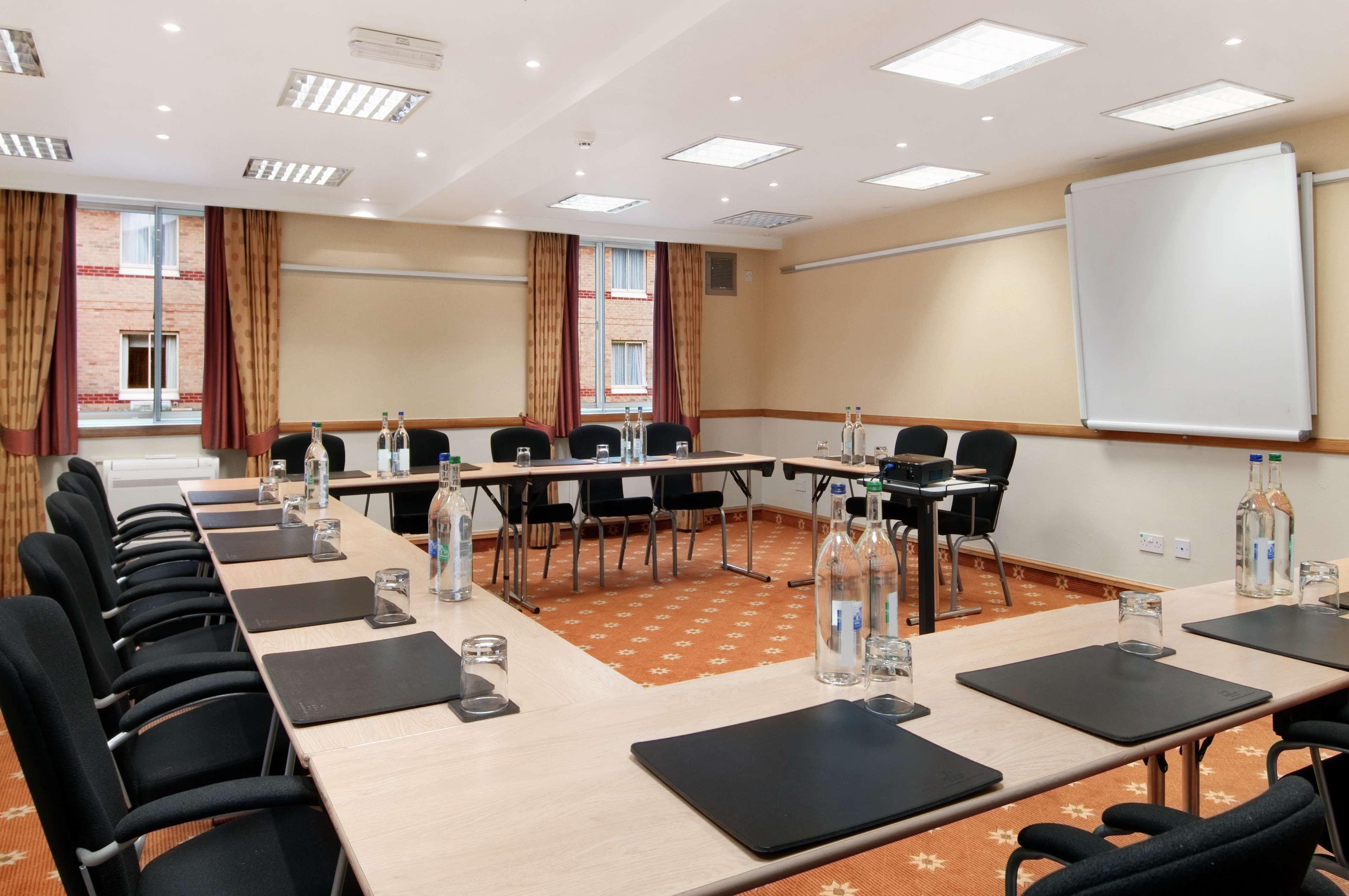Doubletree By Hilton North Hotel 4*