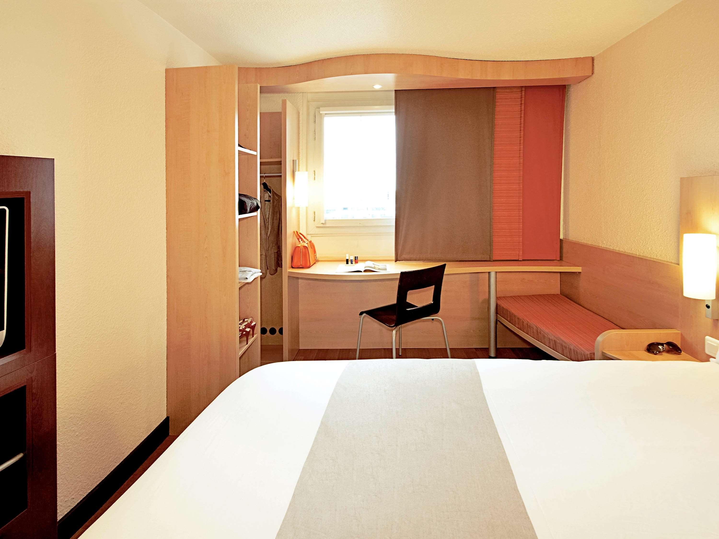 Hotel Ibis Temple Meads 3*