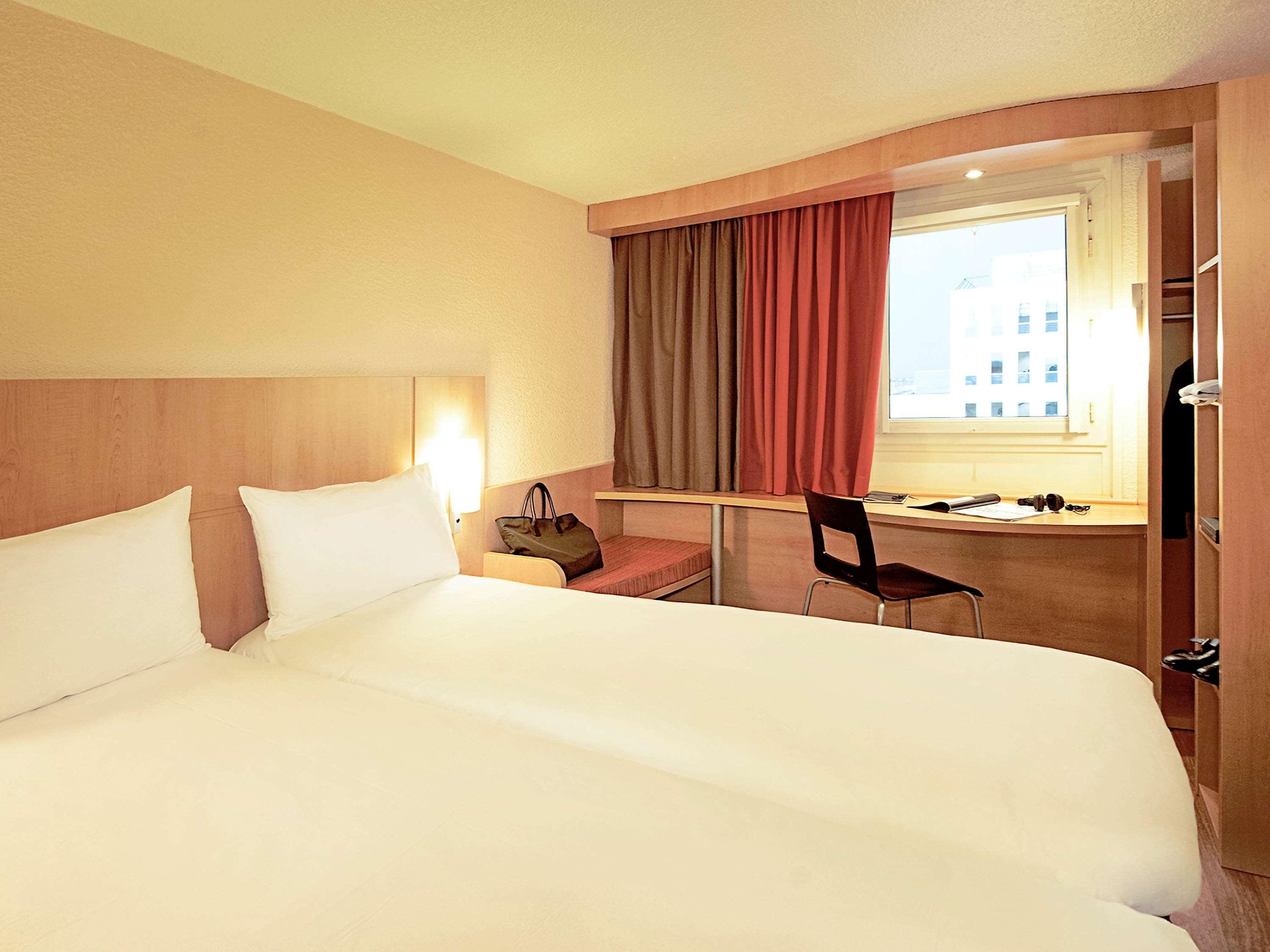 Hotel Ibis Temple Meads 3*