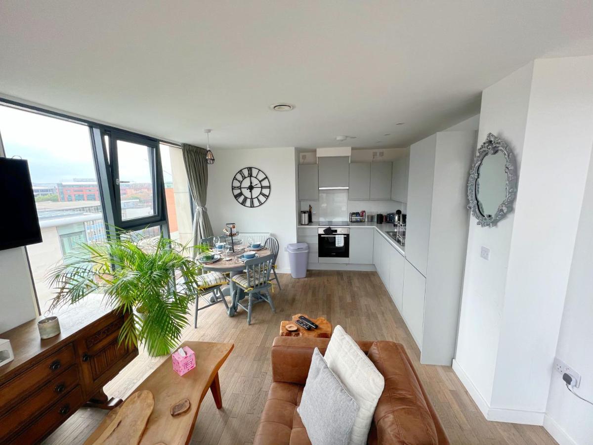 Luxury Boutique Penthouse - Balcony (adults Only) Apartment Bristol