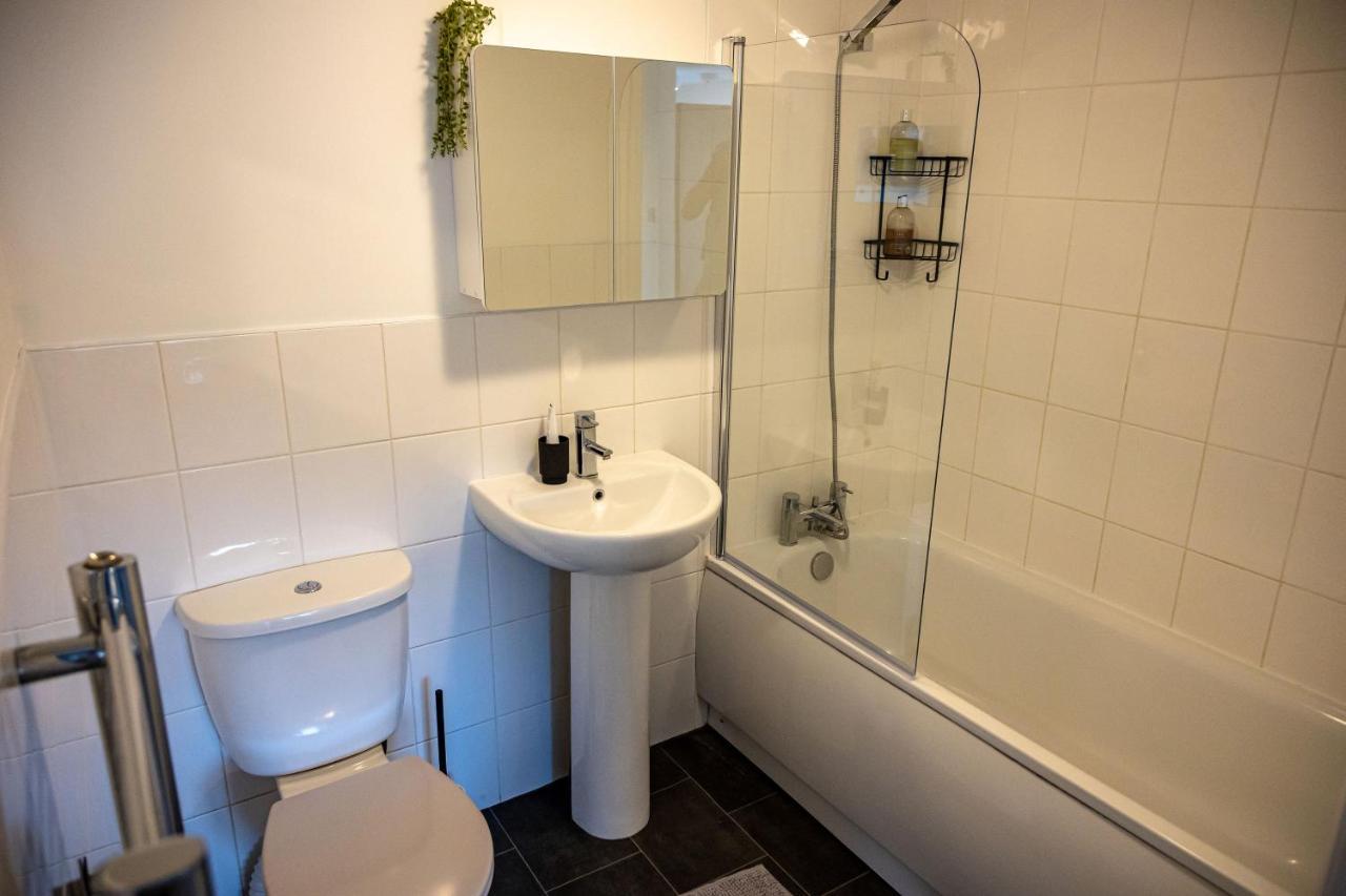 Apartment Short Stays Redland Free Parking! *
