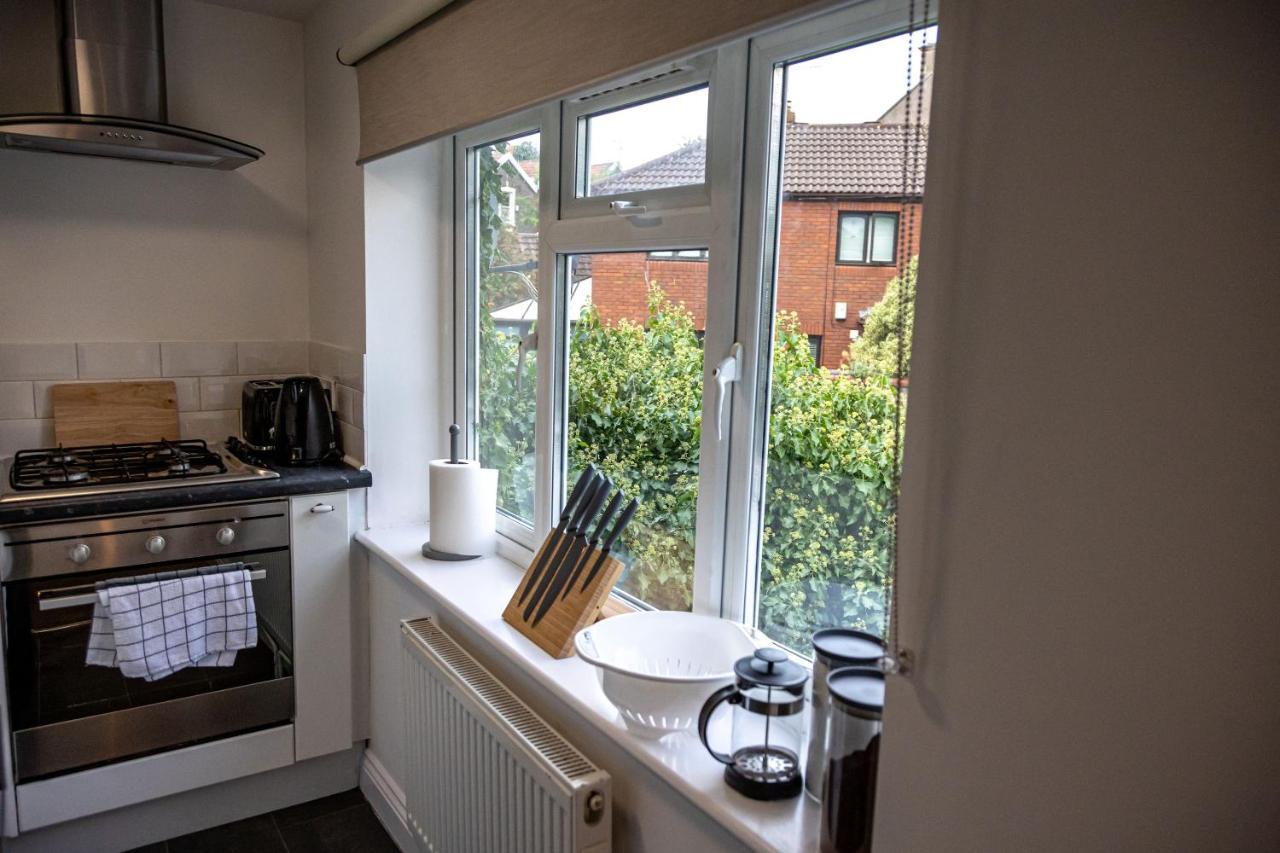 Short Stays Redland Free Parking! Apartment