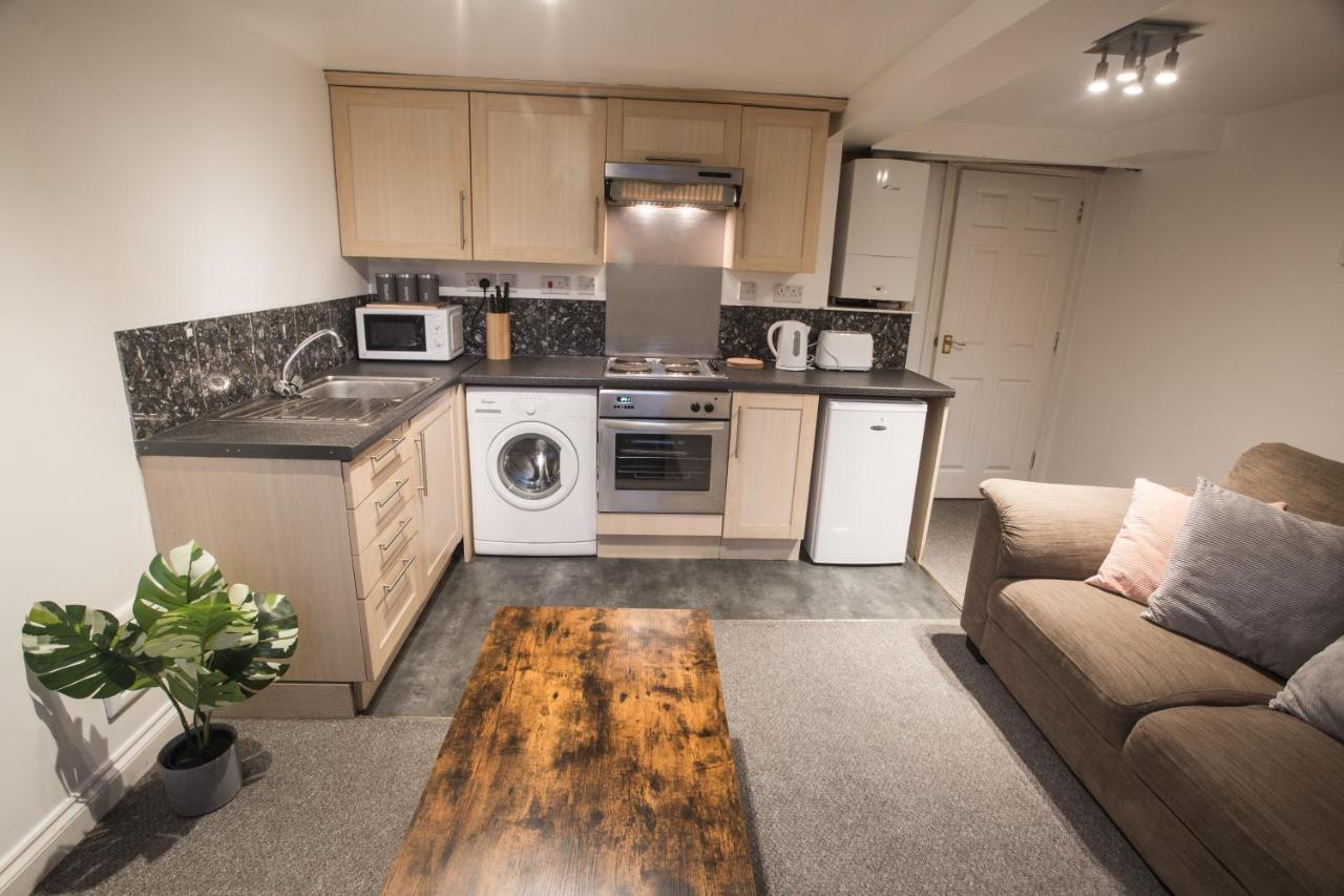Flat 1, 4 Warden Rd