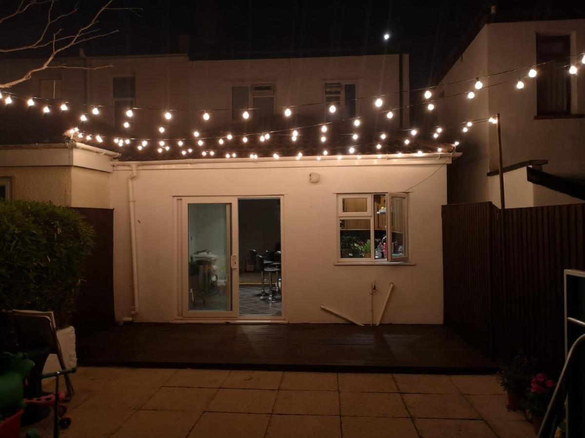 3 Bedroom And Garden In North Holiday home