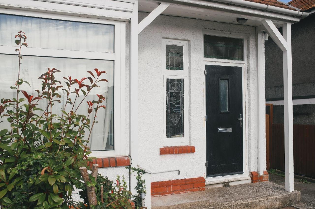 39 Court Rd * Bristol