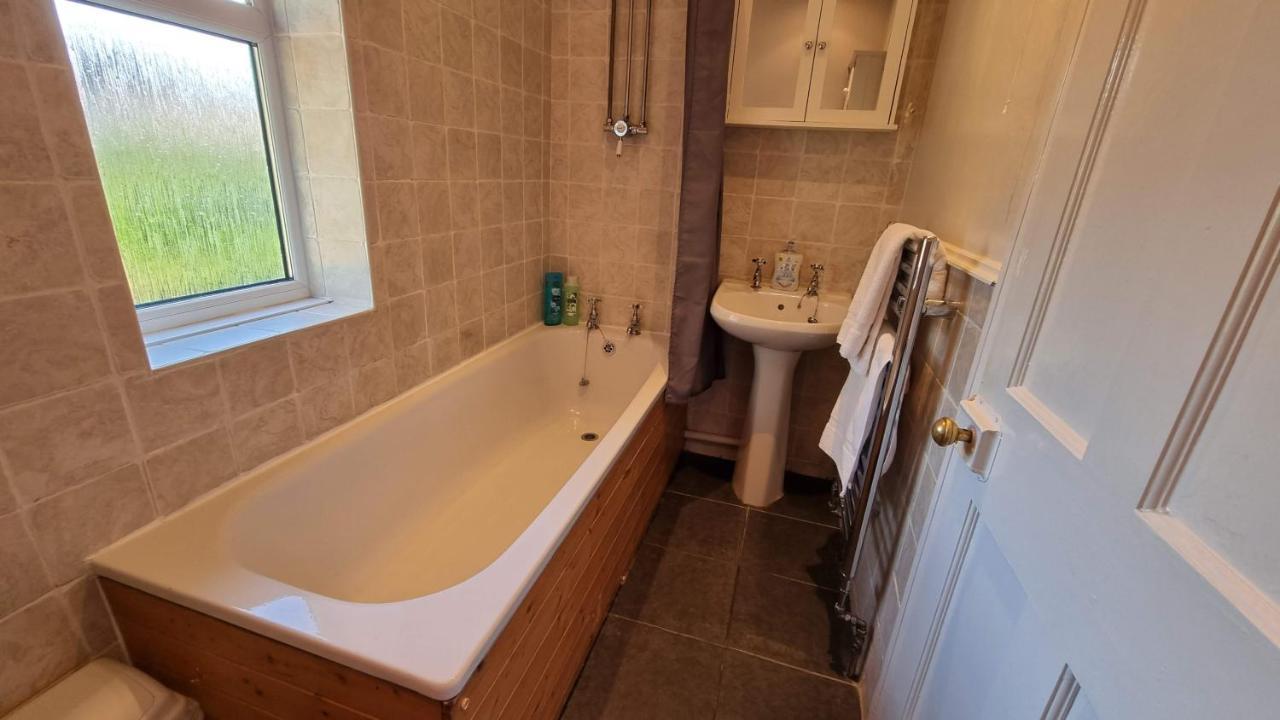Woodland House By Cliftonvalley Holiday home