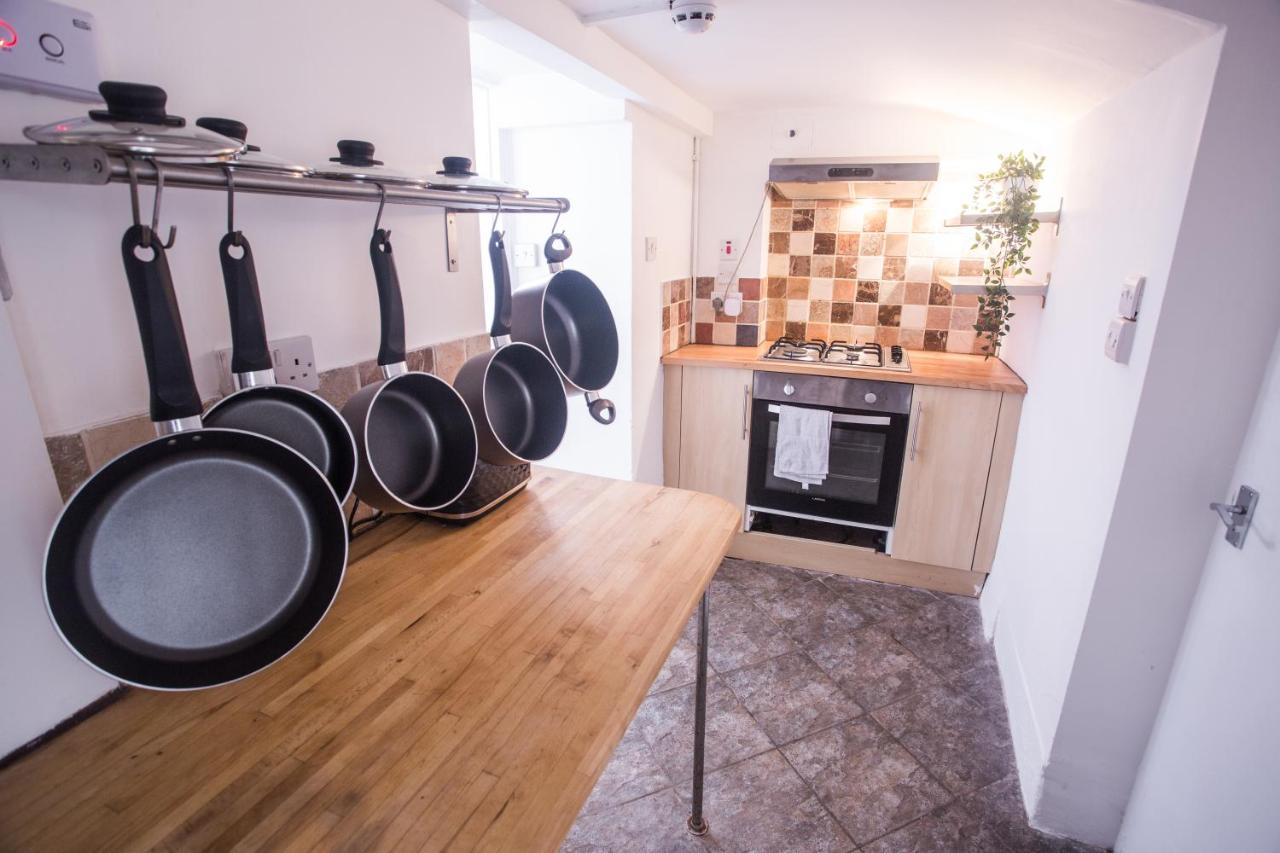 53 Pembroke Rd Apartment *