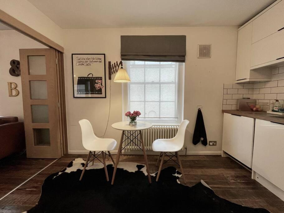 Apartment Gorgeous 2 Bedroom Edge Of Cabot Circus