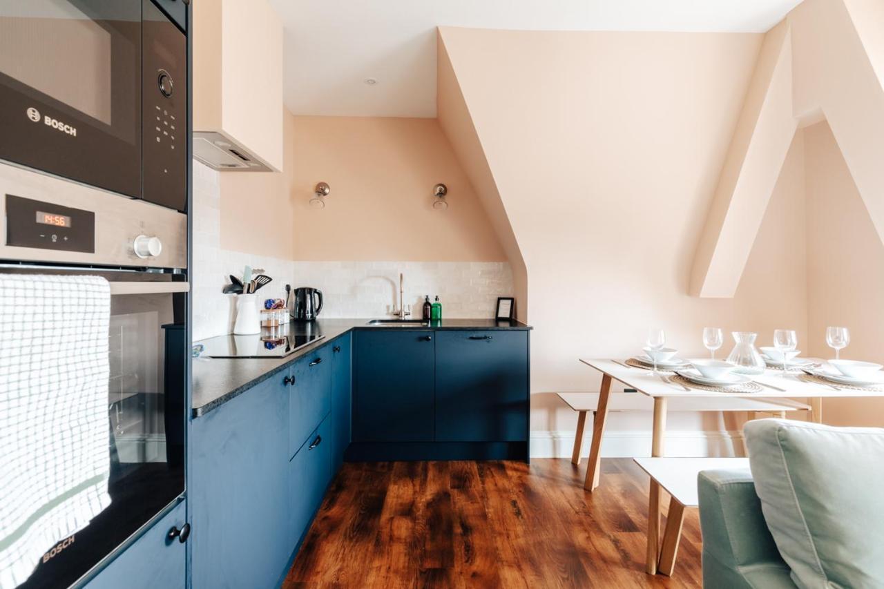 Redland - 7 Apartment