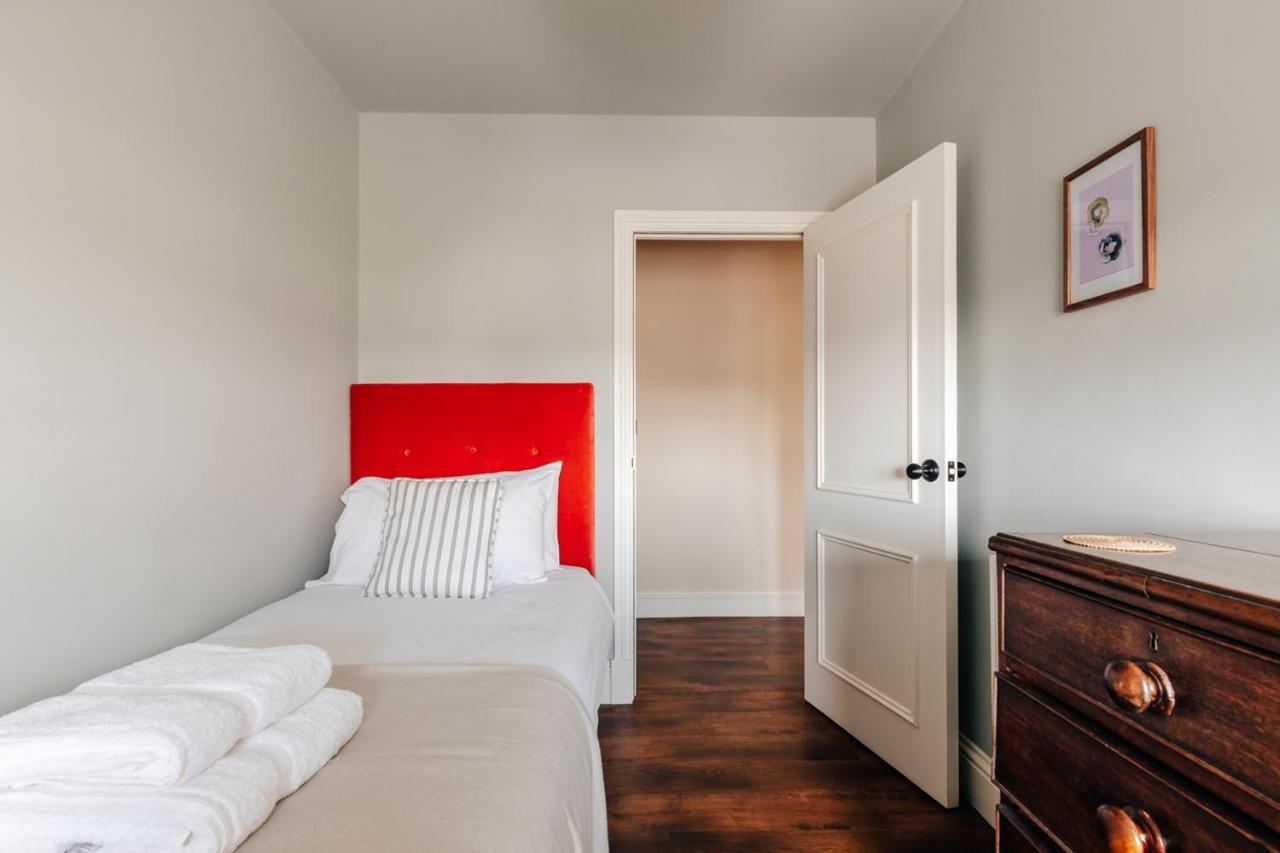 Redland - 7 Apartment *