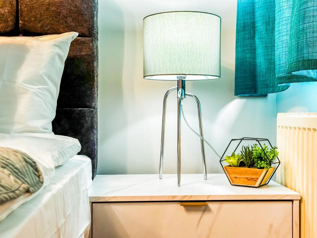 Amazing Modern 3 Bedroom W Parking And Wifi Apartment
