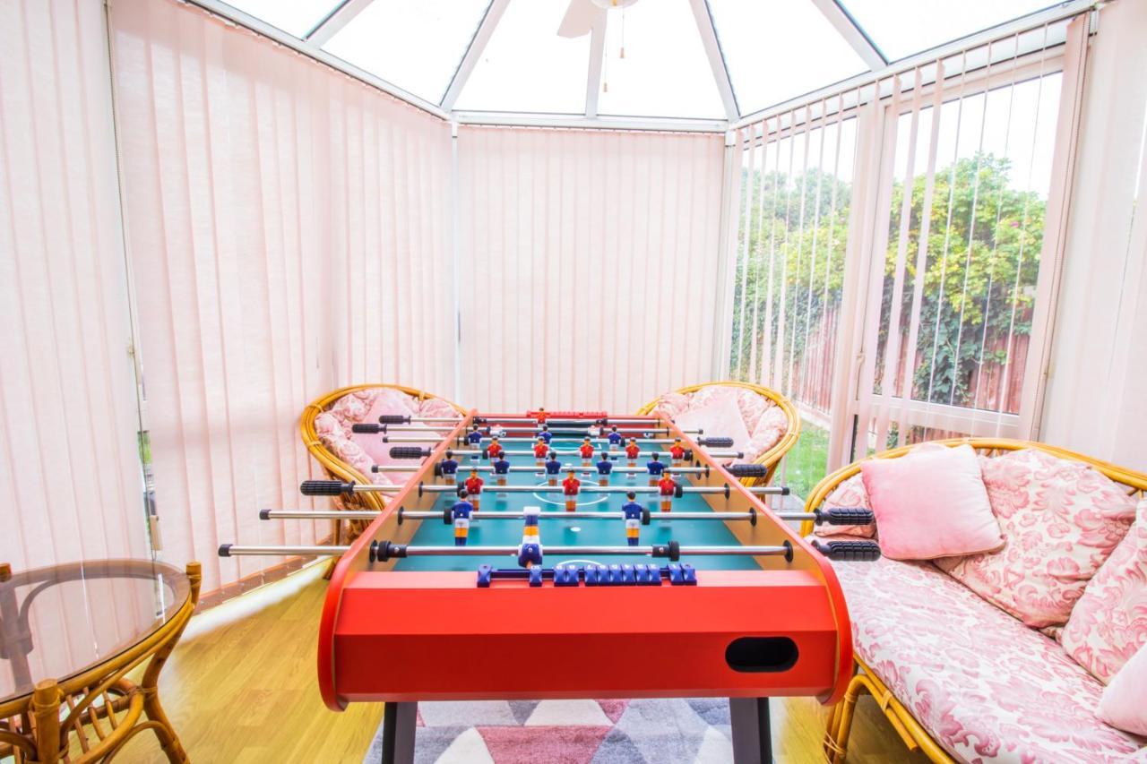 Amazing Modern 3 Bedroom W Parking And Wifi * Bristol