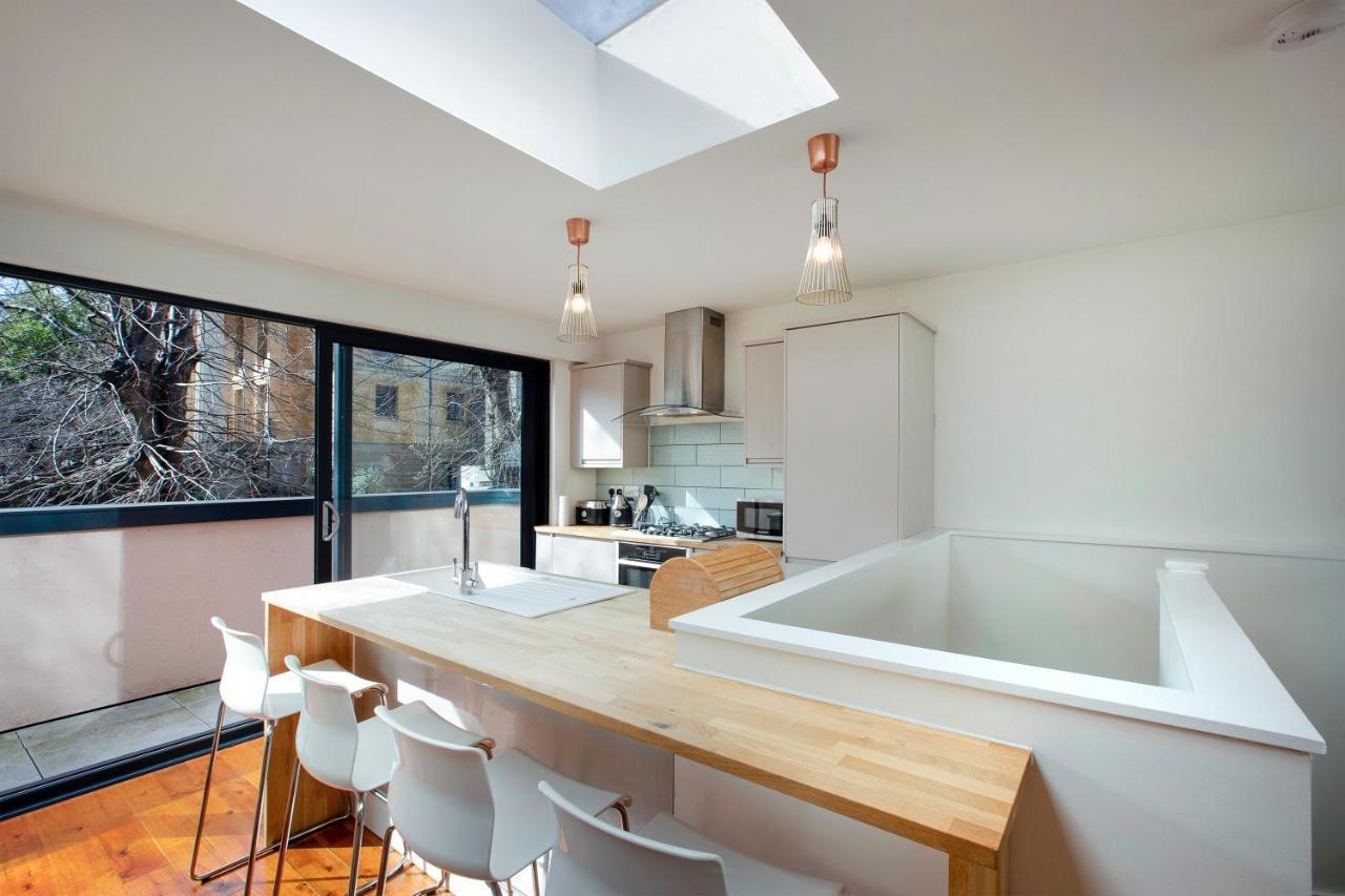 Large Family, Centre Coach House *