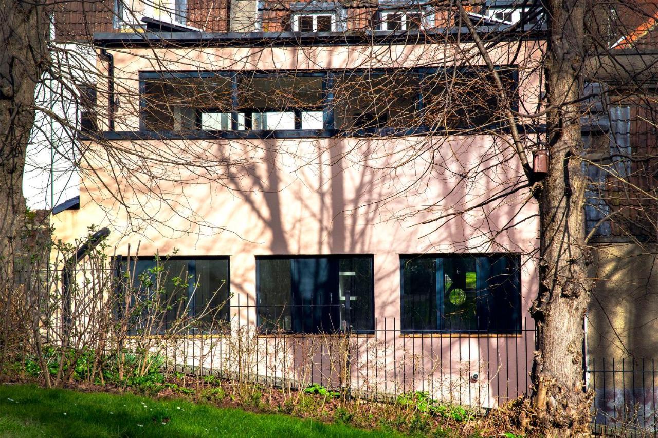 Large Family, Centre Coach House *