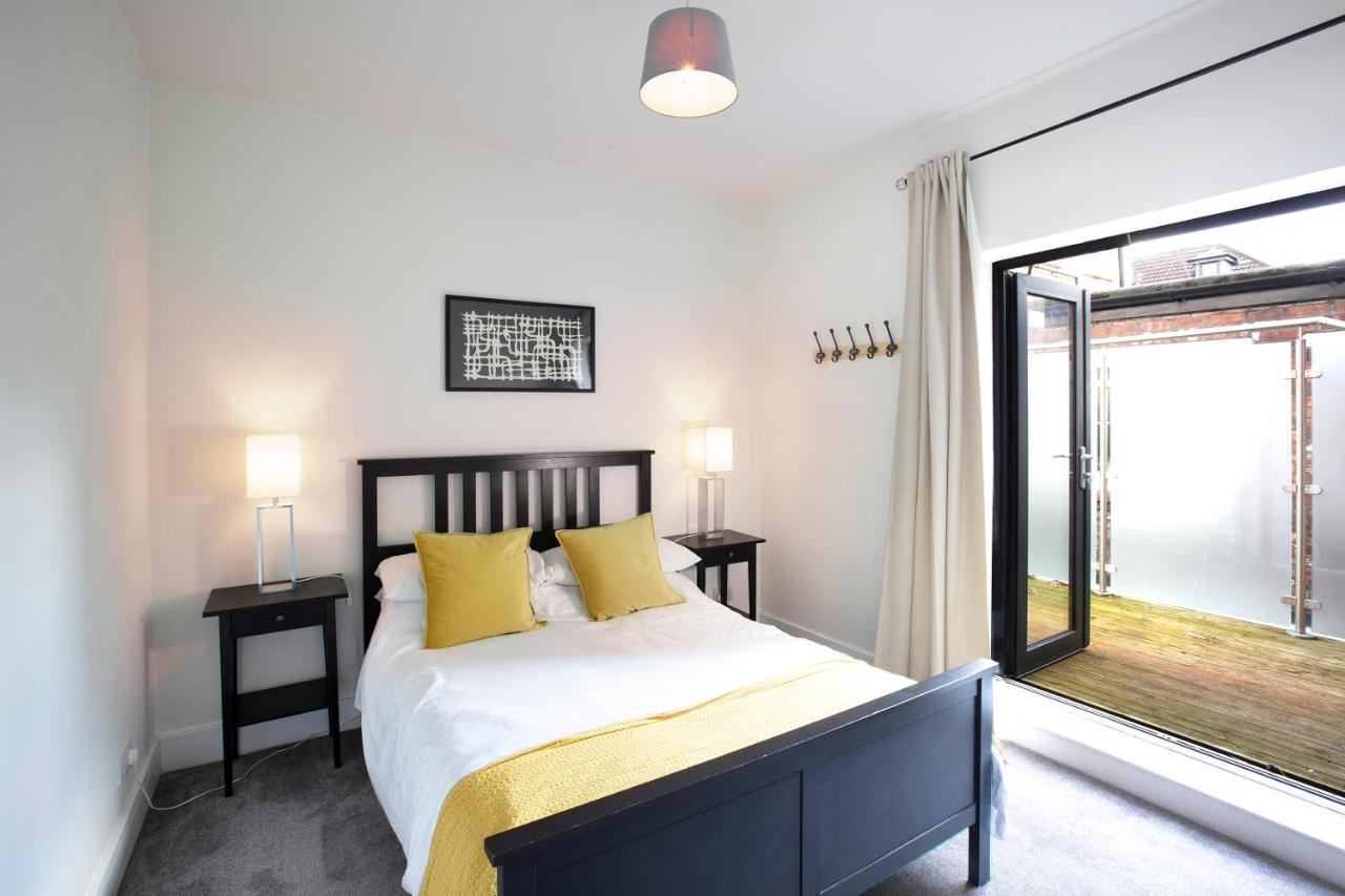 Large Family, Centre Coach House * Bristol