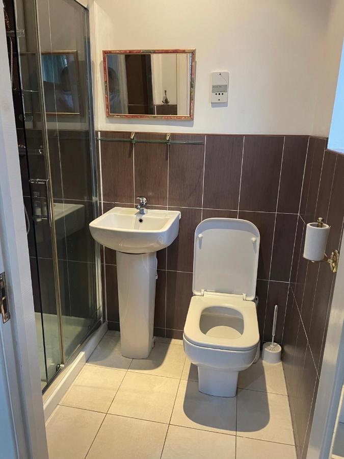 Double Bedroom With En