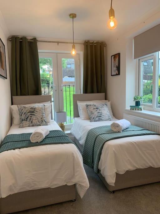 Alto - Lovely 2 Bedroom Serviced By Mint Apartment