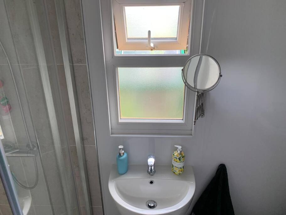 Apartment Old Ferry View Bristol