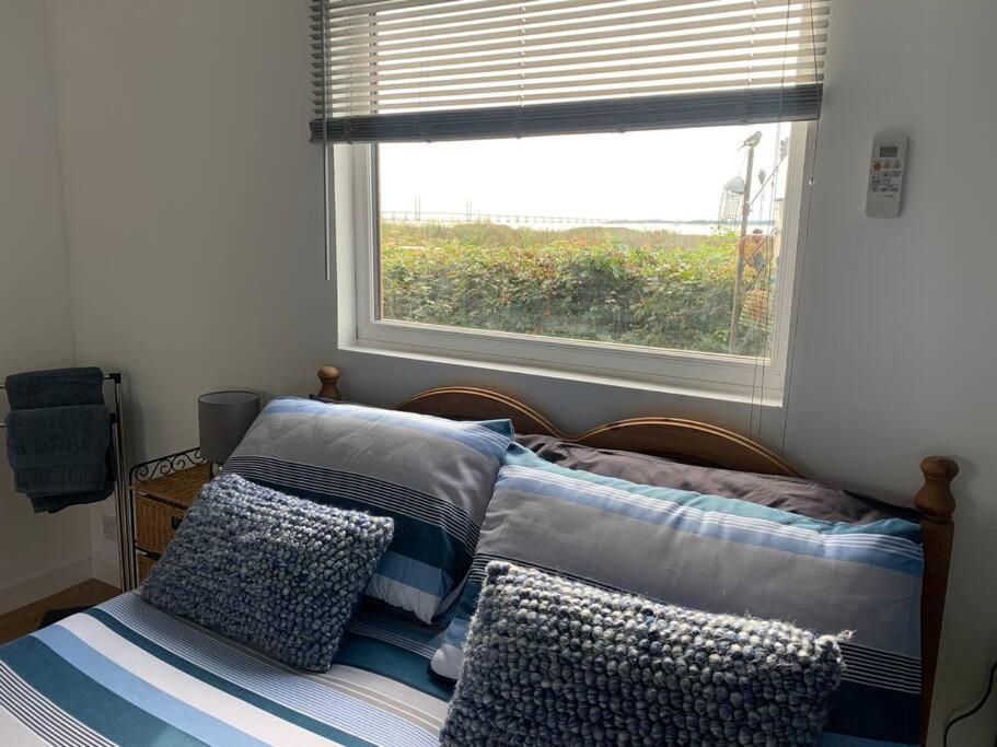 Old Ferry View Apartment