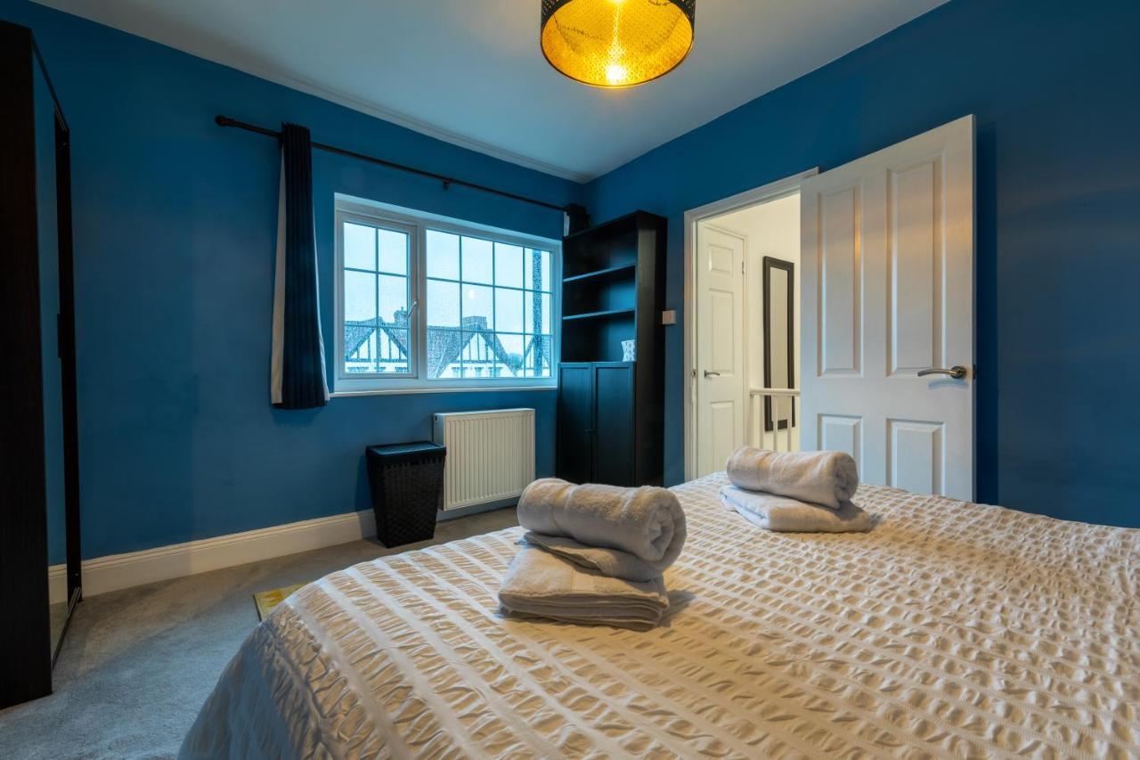3 Bedroom And Garden In North