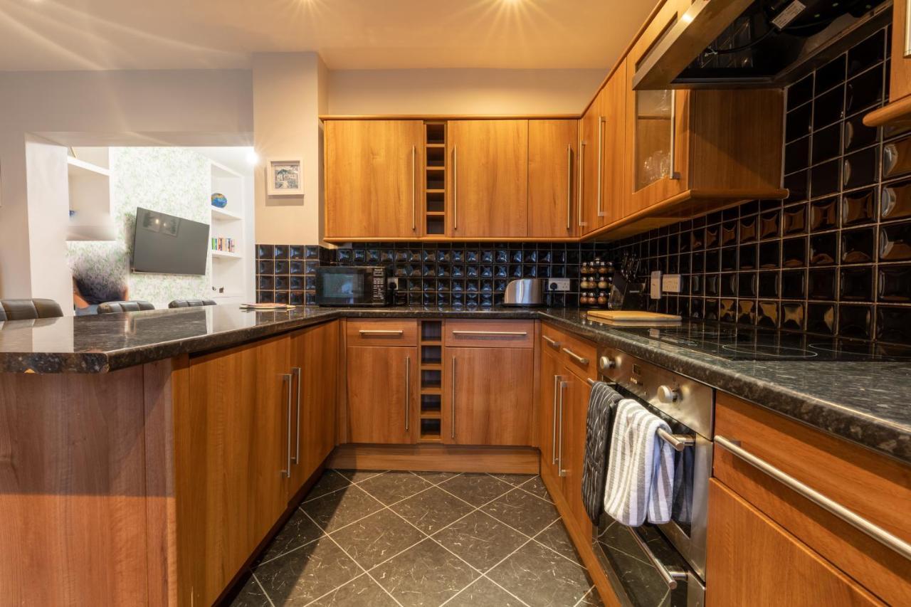 3 Bedroom And Garden In North Bristol