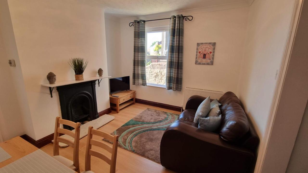 Brynland By Cliftonvalley * Bristol
