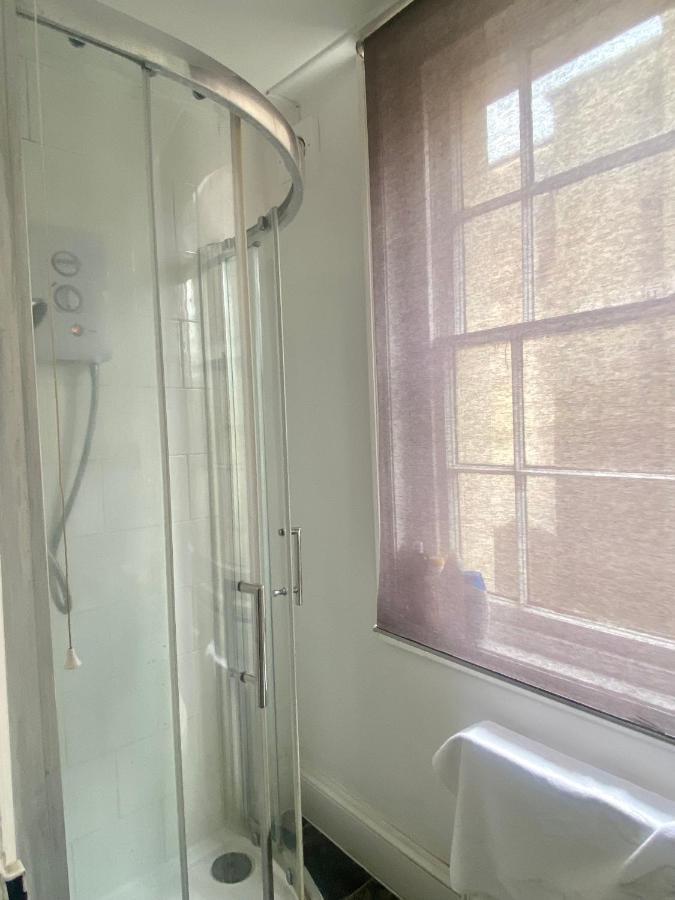 Arlington Townhouse - By Clifton Short Lets *