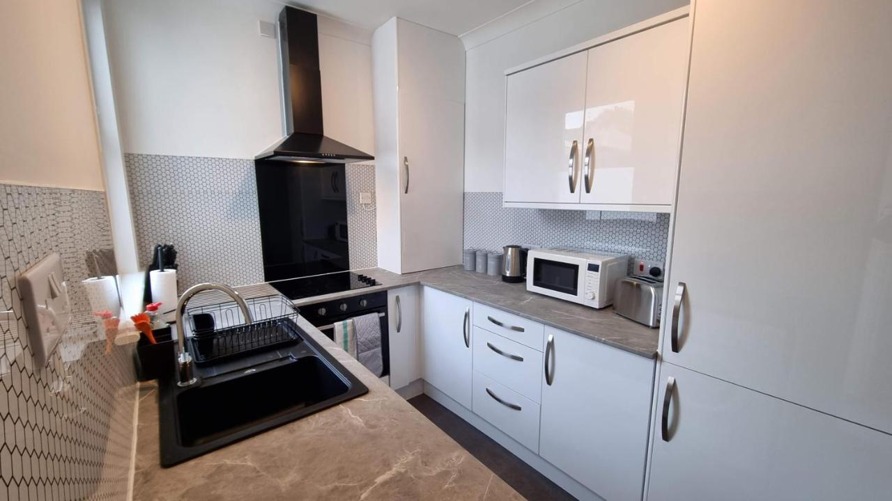 Brynland By Cliftonvalley * Bristol