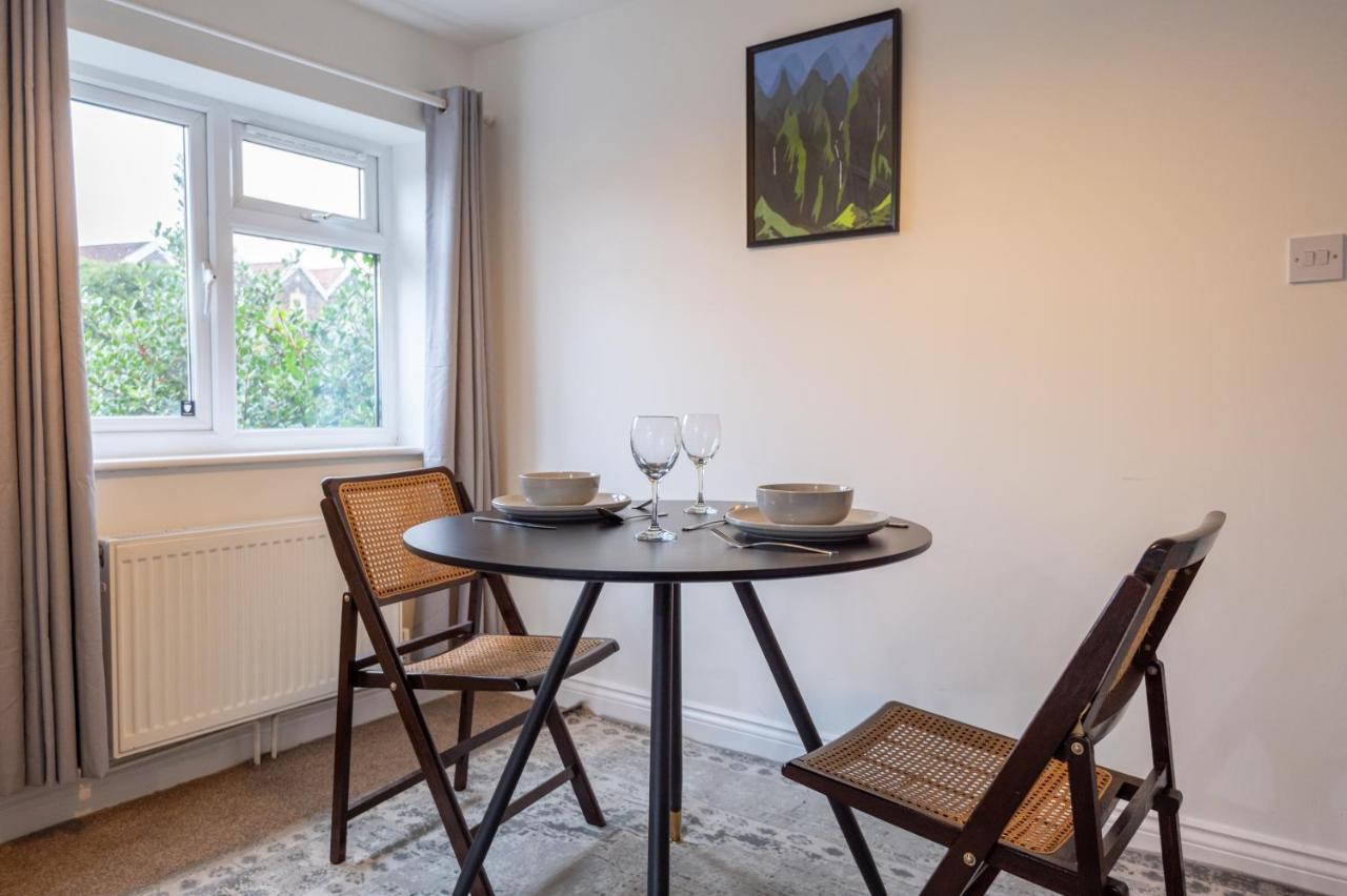 Short Stays Redland Free Parking! Apartment *