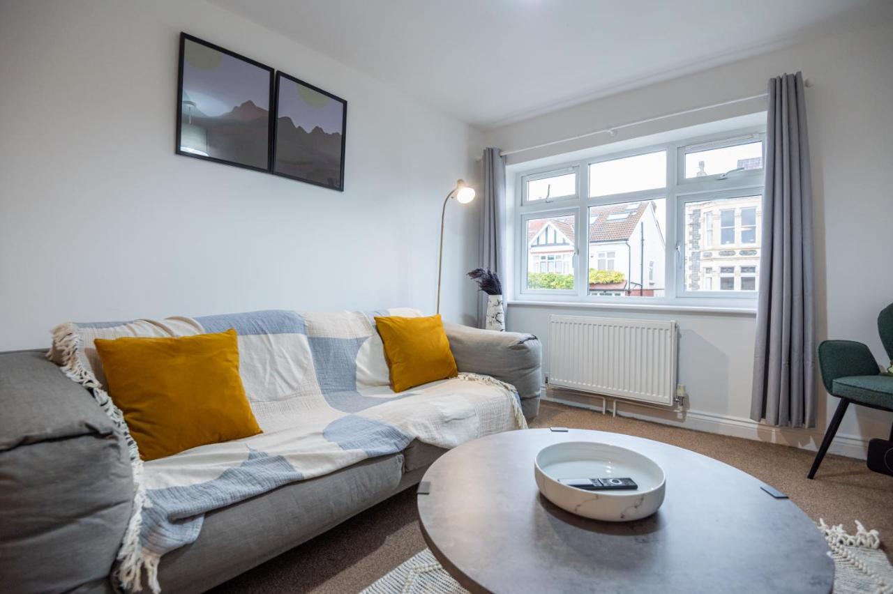 Short Stays Redland Free Parking! Apartment *