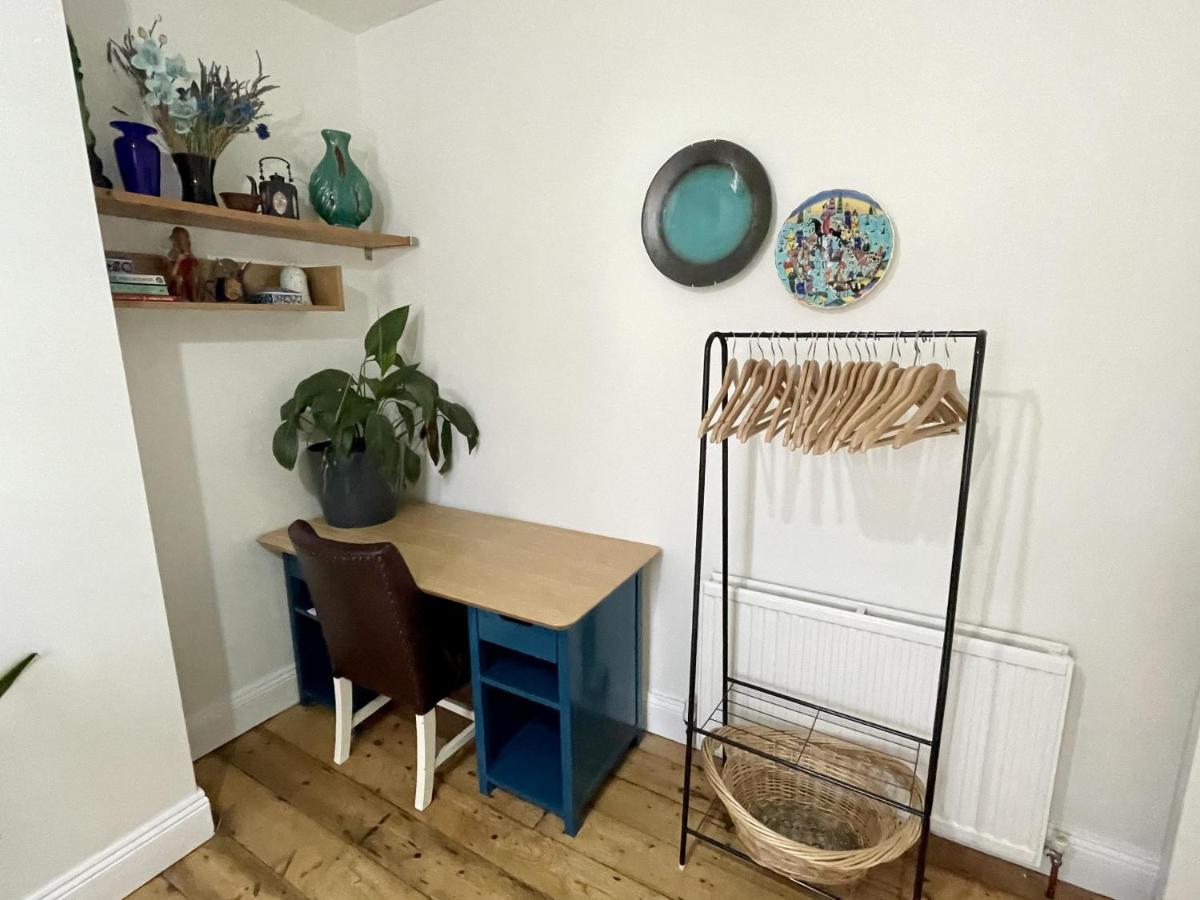 Colourful 3bd With Garden In Southville Holiday home Bristol