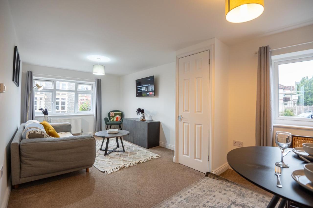 Apartment Short Stays Redland Free Parking!