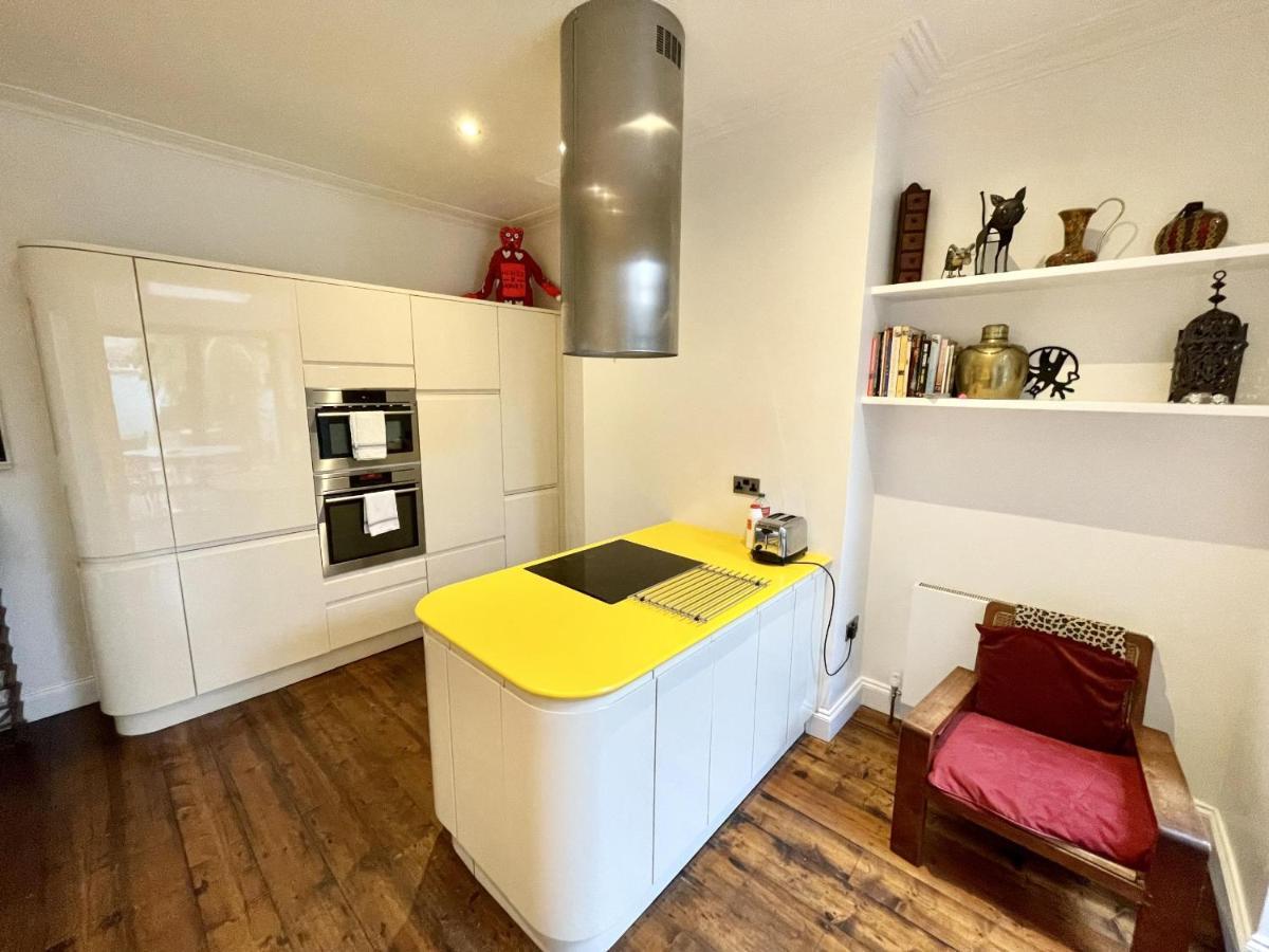 Colourful 3bd With Garden In Southville Bristol