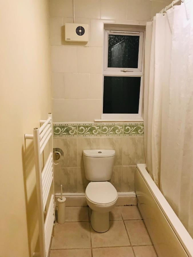 Homestay Nice In A Private House! Bristol