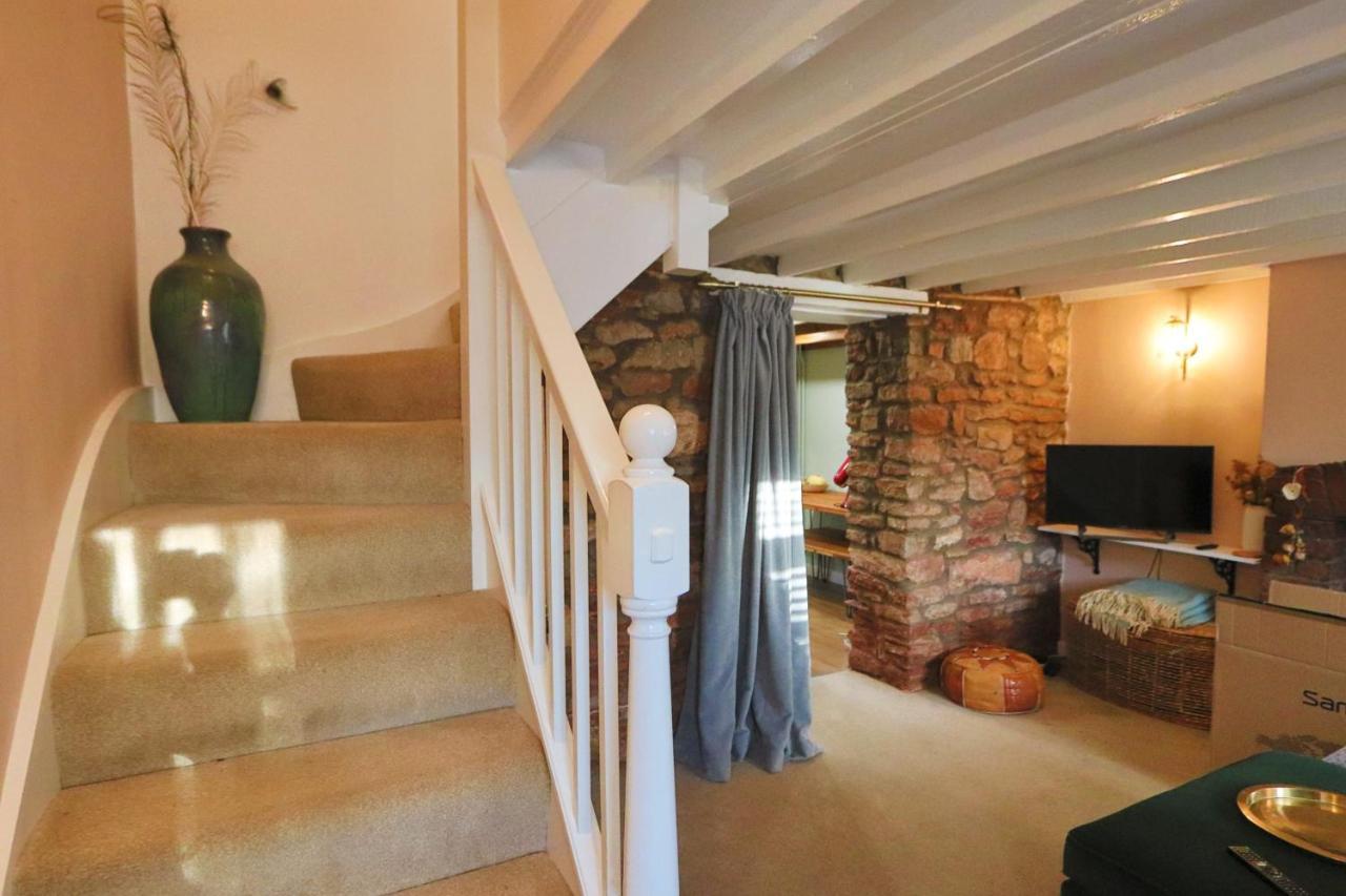 Lovely In Fantastic Long Ashton Area Holiday home