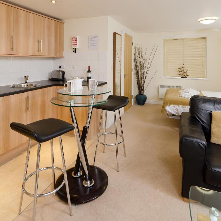 Your Cotham Lawn