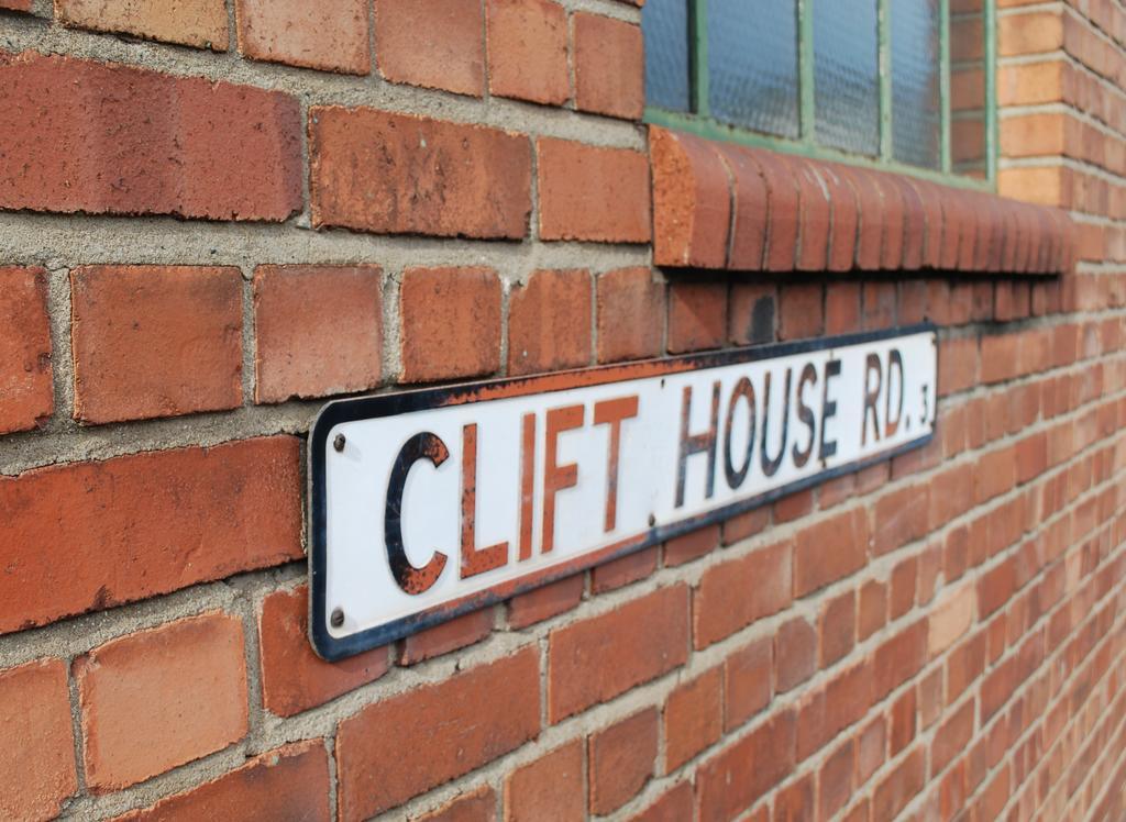 Guest house Clift 3*