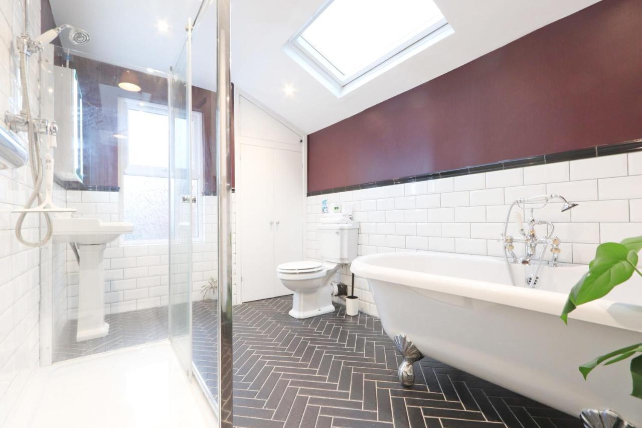 Brighton Terrace Two Bedroom House * Bristol