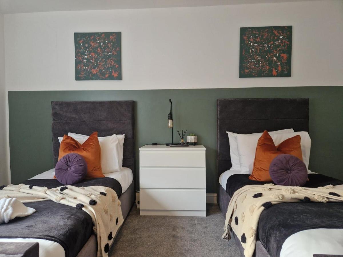 Exquisite - Sleeps 8 - Garden - Parking * Bristol