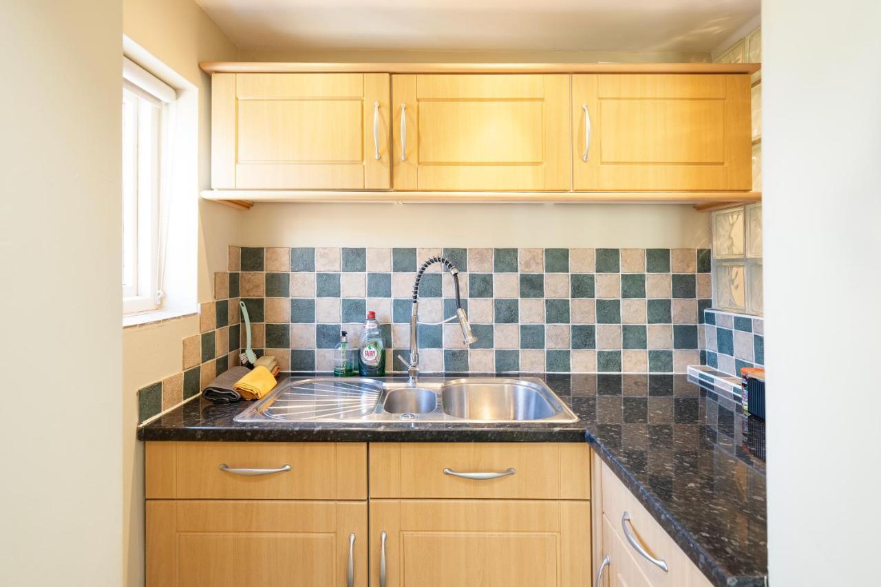 Fabulous 2 Bedroom In Fantastic Clifton - Simply Check In Holiday home