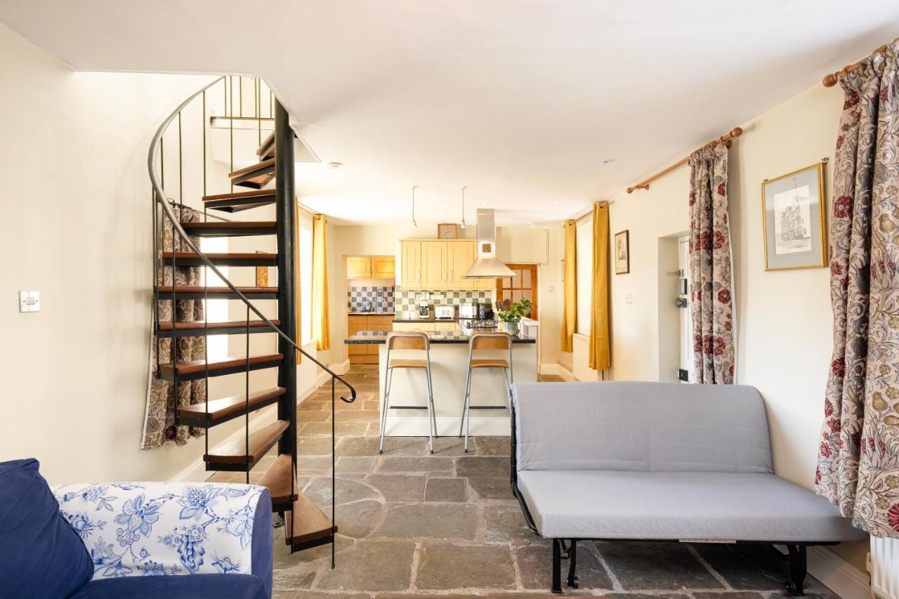 Holiday home Fabulous 2 Bedroom In Fantastic Clifton - Simply Check In Bristol