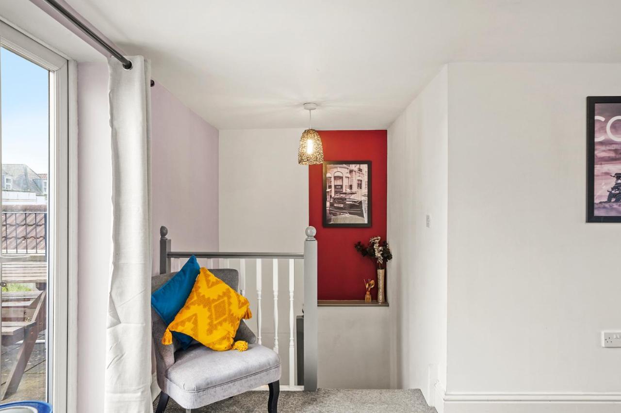 Duplex Penthouse - Private Rooftop - Sleeps 6 Bristol