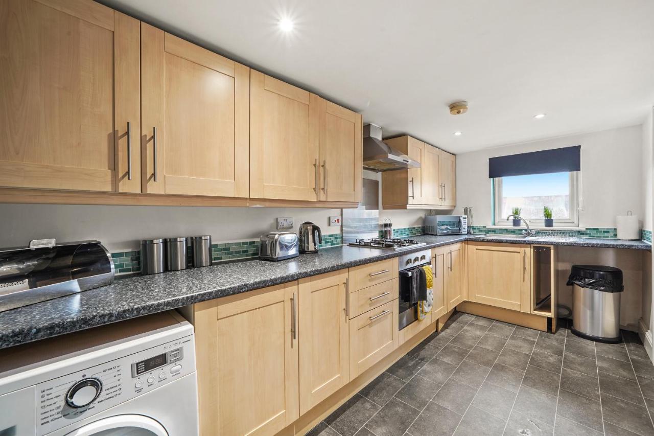 Apartment Duplex Penthouse - Private Rooftop - Sleeps 6