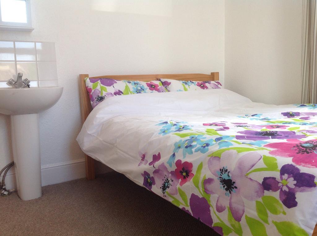 Guest house Clift 3*