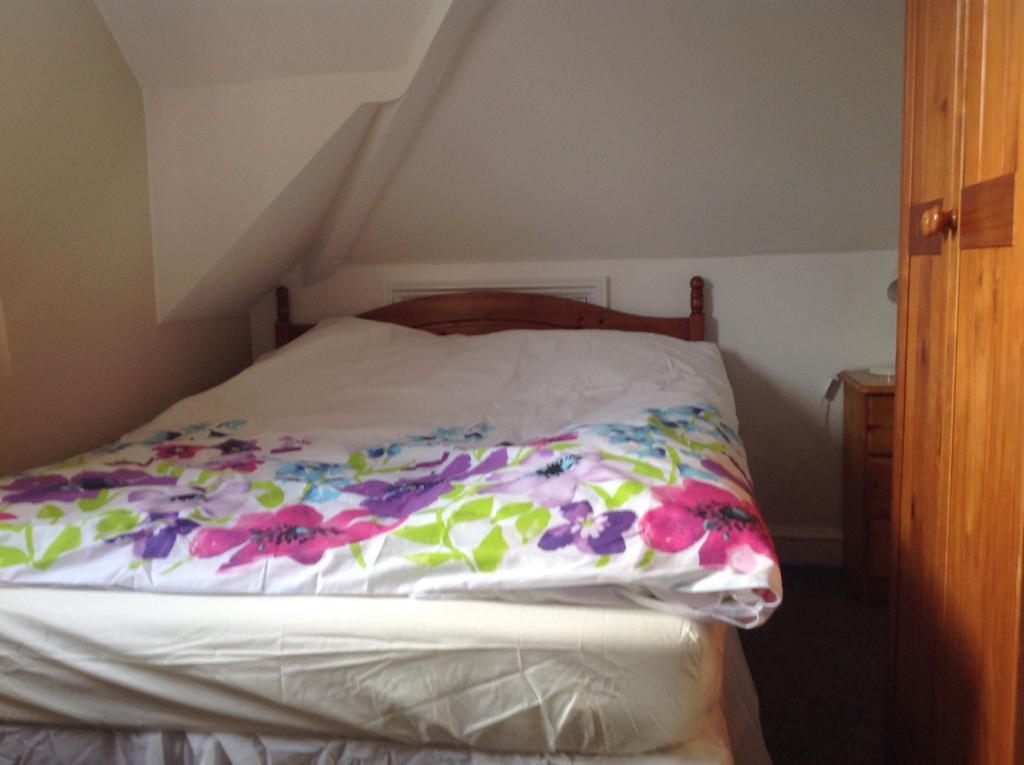 Clift Guest house