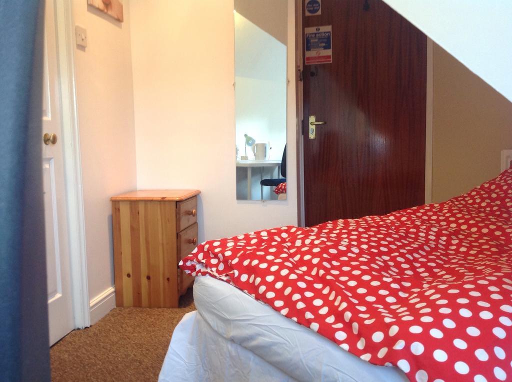 Guest house Clift 3*