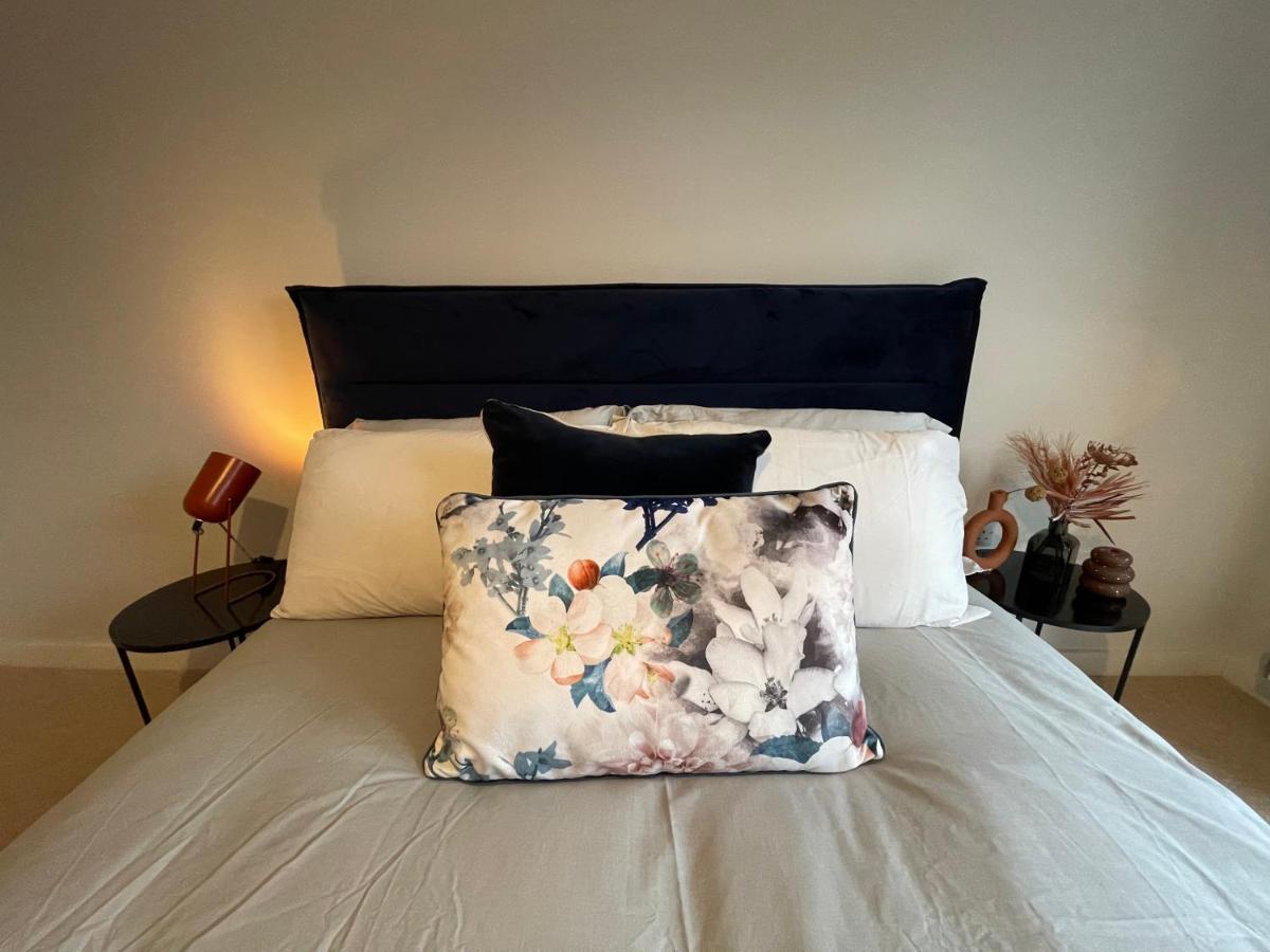 Stunning 2-bed In With Parking Bristol